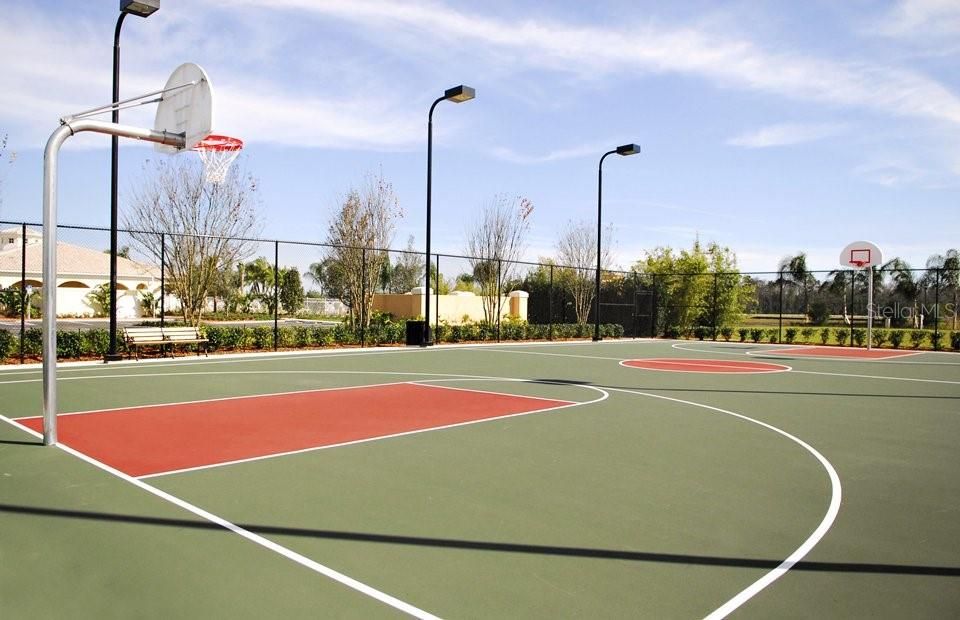 En Renta: $2,595 (3 camas, 3 baños, 1810 Pies cuadrados)