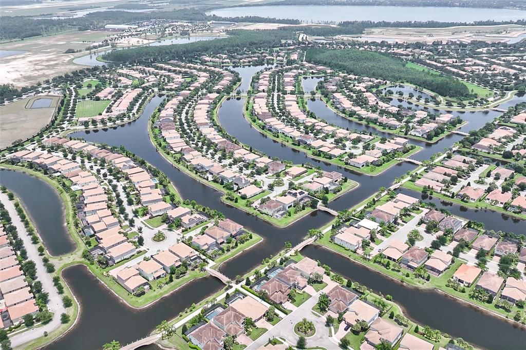 En Renta: $2,595 (3 camas, 3 baños, 1810 Pies cuadrados)