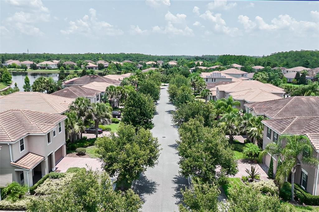 En Renta: $2,595 (3 camas, 3 baños, 1810 Pies cuadrados)