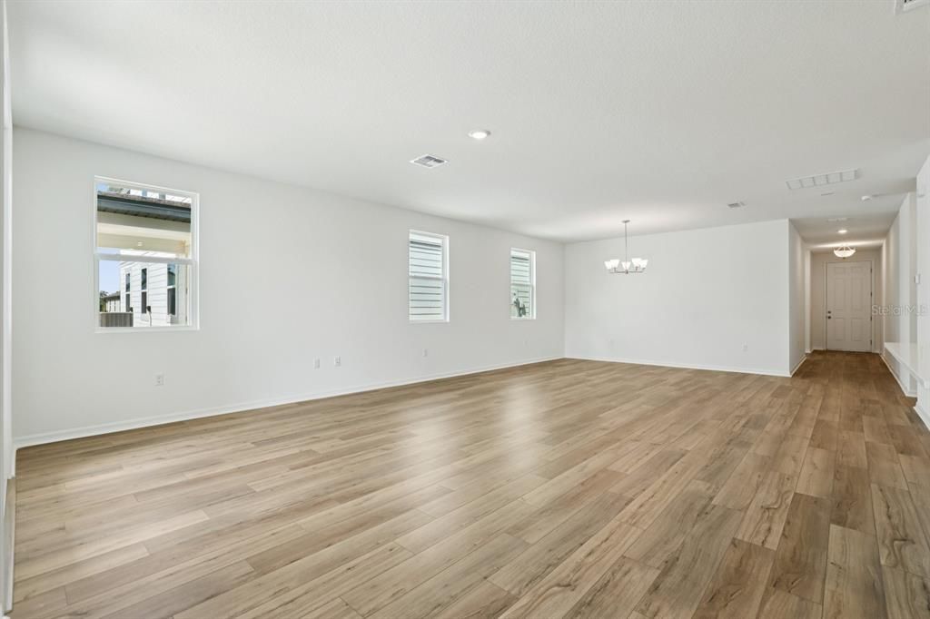 Active With Contract: $429,990 (3 beds, 2 baths, 2066 Square Feet)