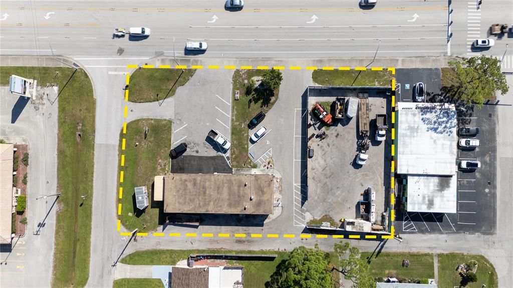 待售: $48,000 (0 贝兹, 0 浴室, 909 平方英尺)