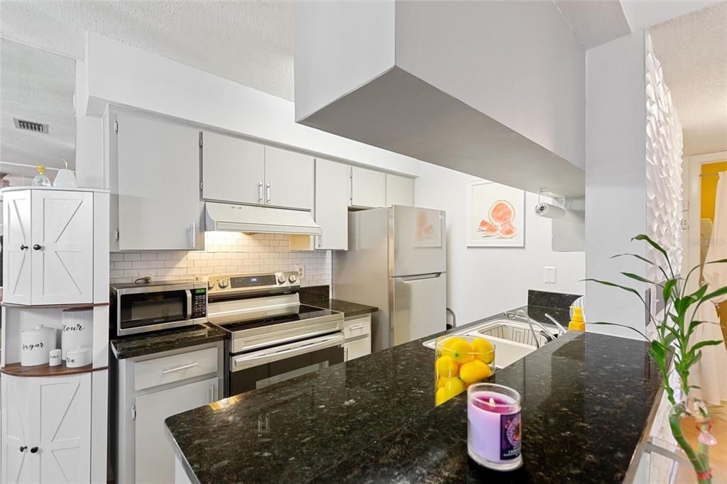 En Venta: $149,000 (1 camas, 1 baños, 696 Pies cuadrados)