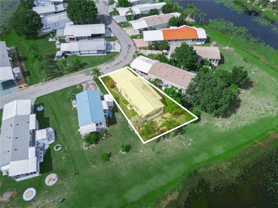 For Sale: $250,000 (2 beds, 2 baths, 1128 Square Feet)