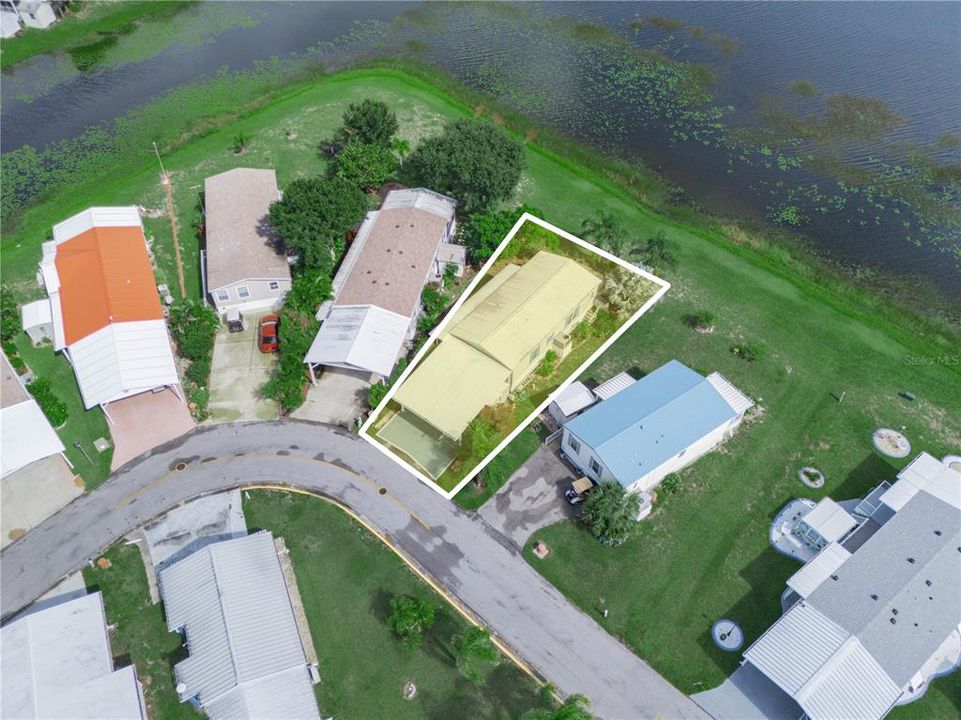 For Sale: $250,000 (2 beds, 2 baths, 1128 Square Feet)