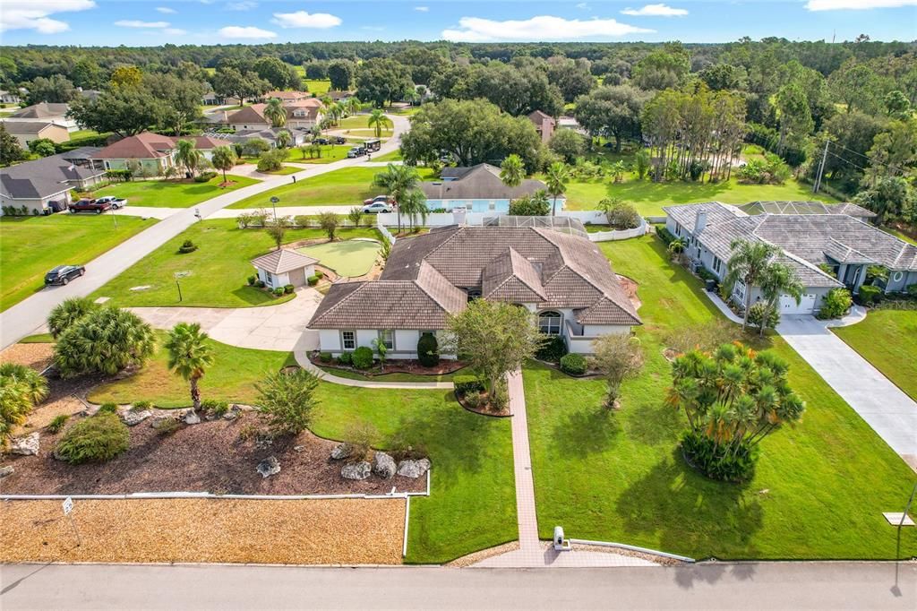 En Venta: $685,000 (4 camas, 3 baños, 3327 Pies cuadrados)