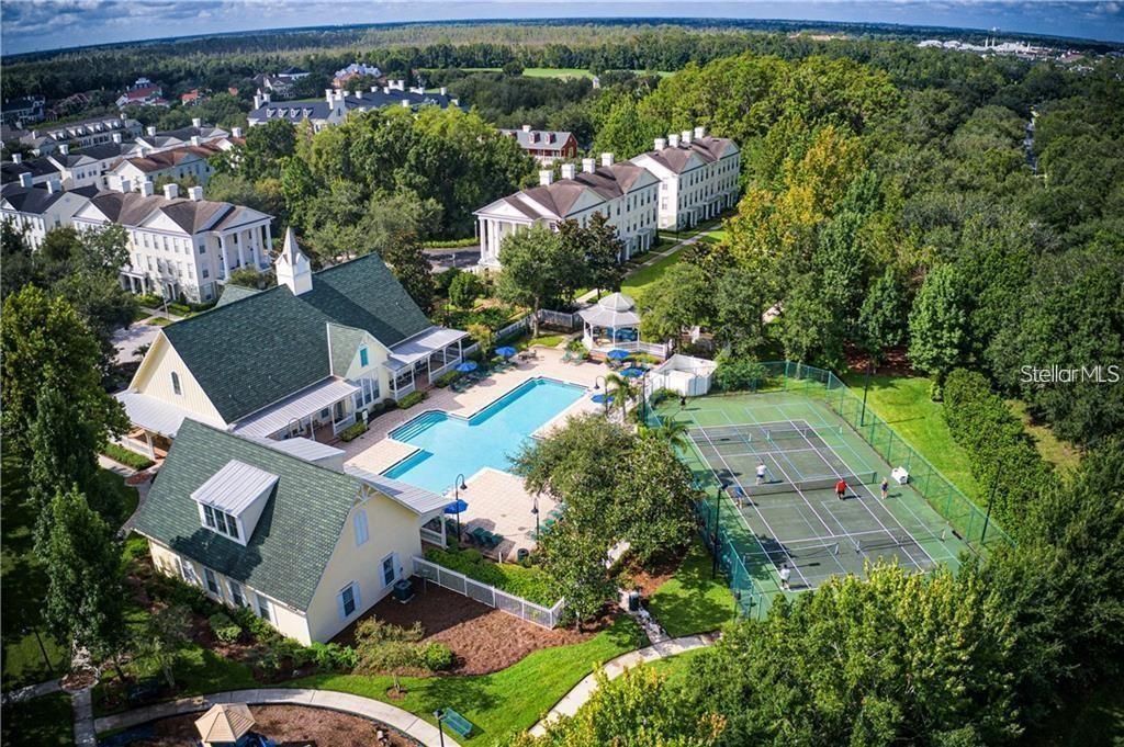 For Sale: $429,000 (3 beds, 3 baths, 1612 Square Feet)