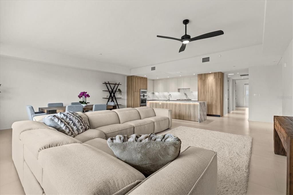 待售: $2,095,000 (3 贝兹, 3 浴室, 2566 平方英尺)