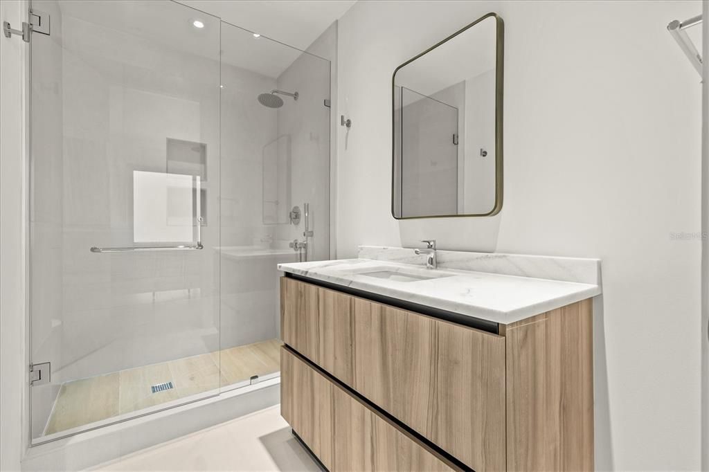 待售: $2,095,000 (3 贝兹, 3 浴室, 2566 平方英尺)