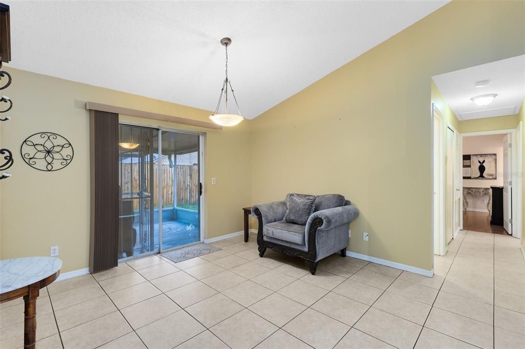 Active With Contract: $310,000 (3 beds, 2 baths, 1239 Square Feet)