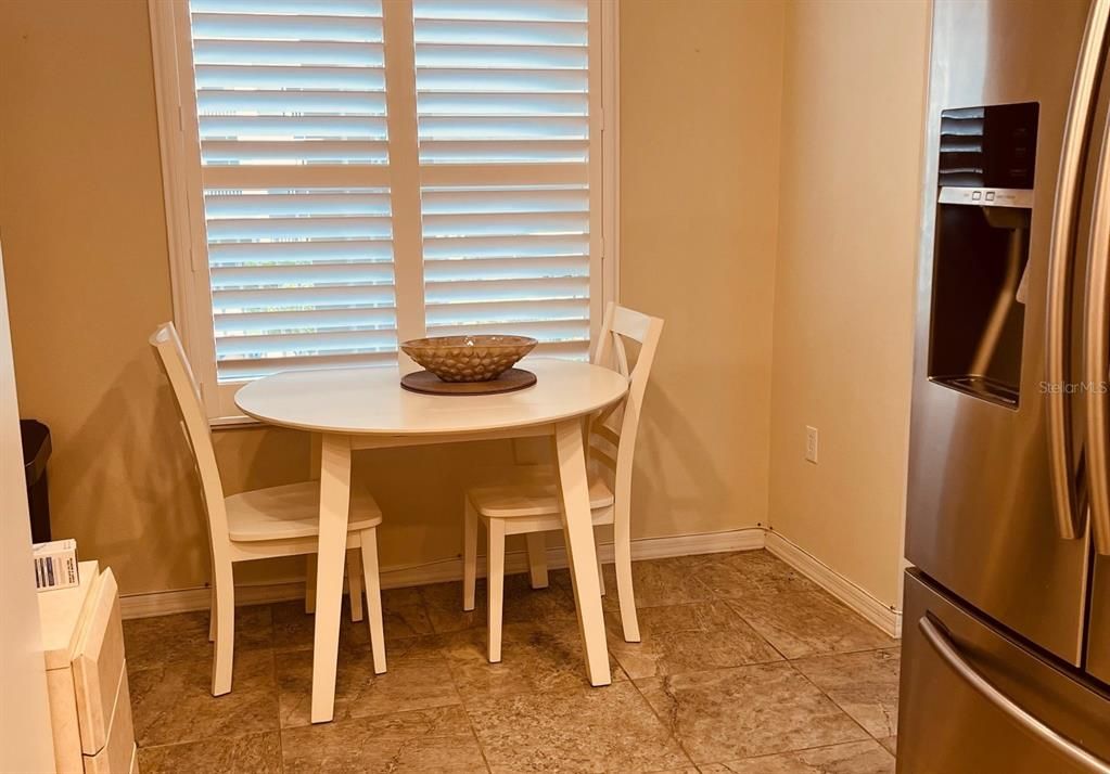 For Rent: $5,500 (2 beds, 2 baths, 1106 Square Feet)