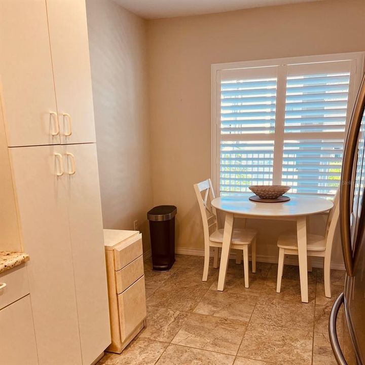 For Rent: $5,500 (2 beds, 2 baths, 1106 Square Feet)