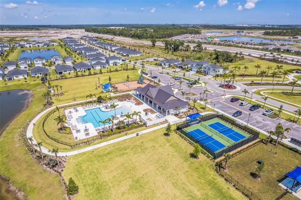 Active With Contract: $414,990 (4 beds, 2 baths, 1942 Square Feet)