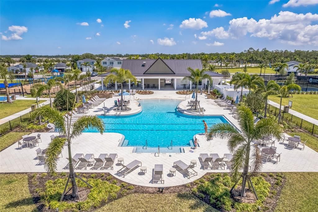 Active With Contract: $414,990 (4 beds, 2 baths, 1942 Square Feet)