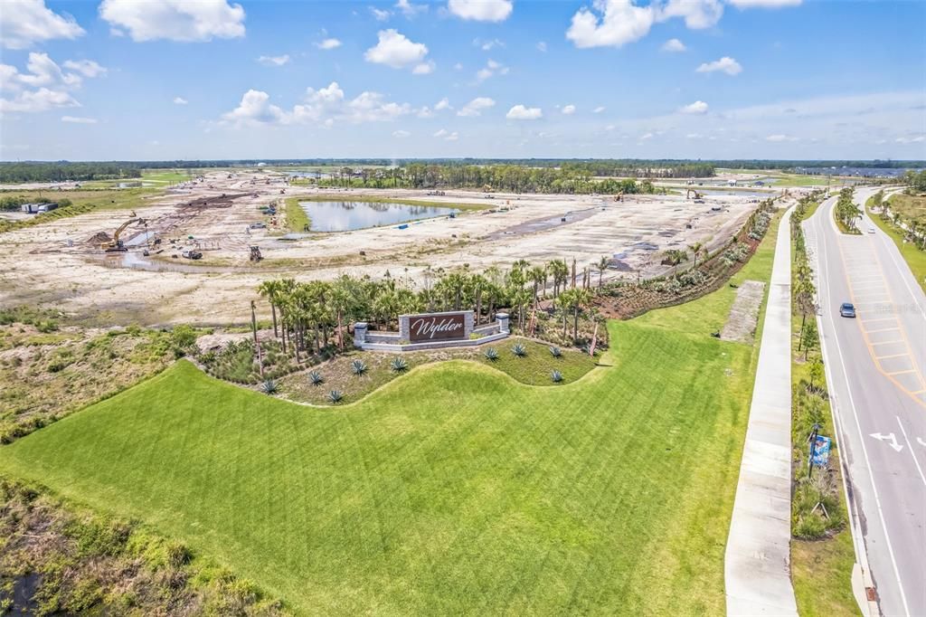 Active With Contract: $414,990 (4 beds, 2 baths, 1942 Square Feet)