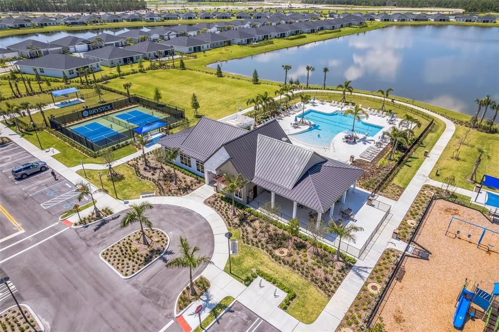 Active With Contract: $414,990 (4 beds, 2 baths, 1942 Square Feet)