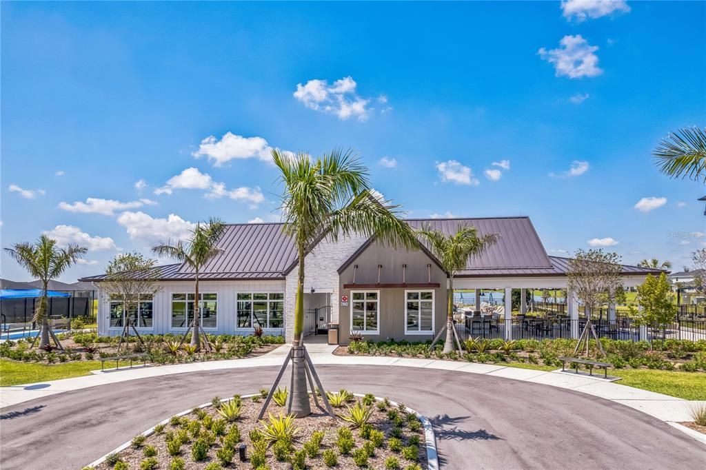 Active With Contract: $414,990 (4 beds, 2 baths, 1942 Square Feet)