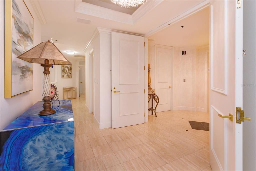 En Venta: $1,195,000 (3 camas, 3 baños, 3187 Pies cuadrados)