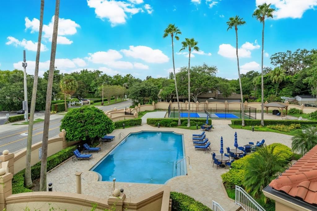 En Venta: $1,195,000 (3 camas, 3 baños, 3187 Pies cuadrados)