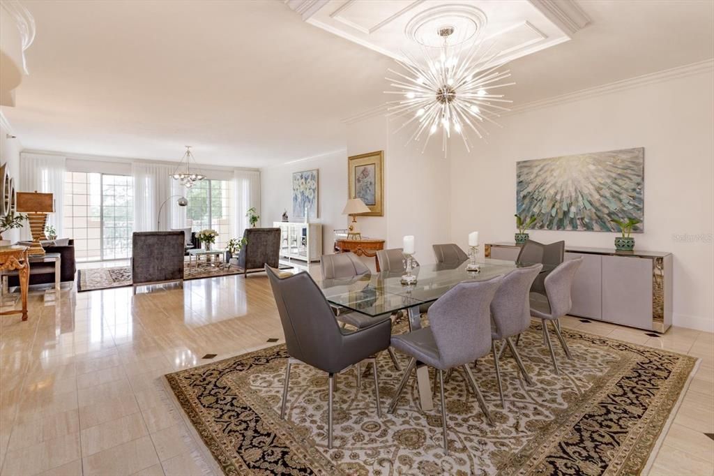 En Venta: $1,195,000 (3 camas, 3 baños, 3187 Pies cuadrados)