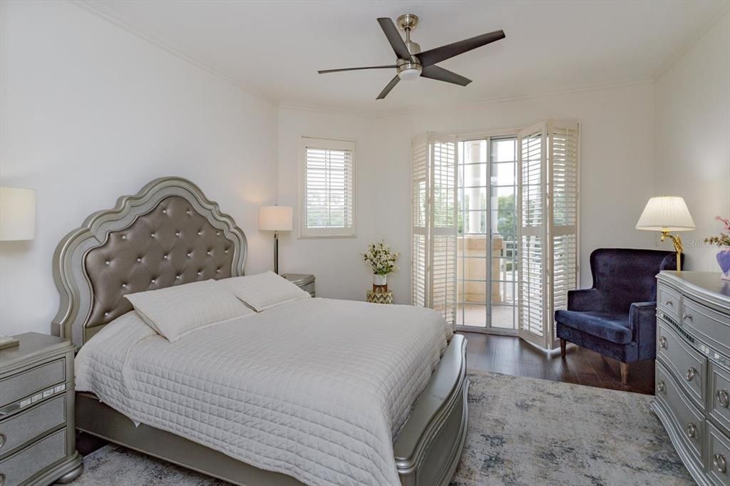 En Venta: $1,195,000 (3 camas, 3 baños, 3187 Pies cuadrados)