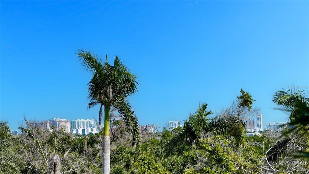 For Sale: $1,599,000 (3 beds, 3 baths, 1980 Square Feet)