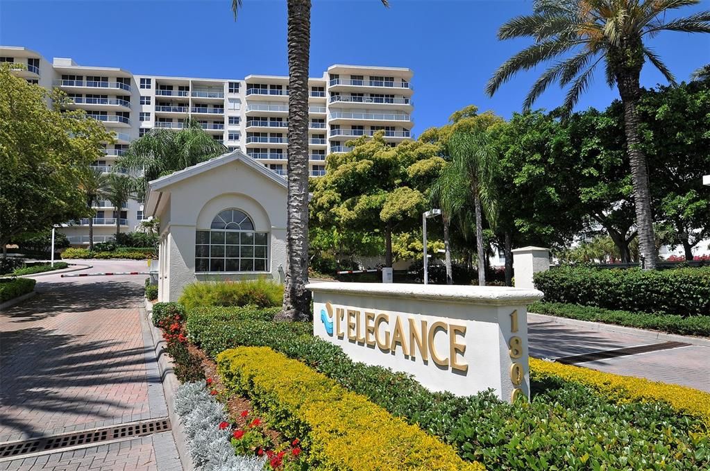 For Sale: $1,599,000 (3 beds, 3 baths, 1980 Square Feet)