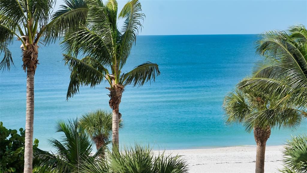 For Sale: $1,599,000 (3 beds, 3 baths, 1980 Square Feet)