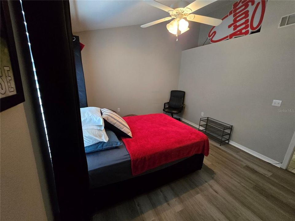 待售: $269,000 (2 贝兹, 2 浴室, 1134 平方英尺)