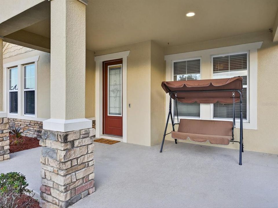 For Sale: $345,000 (3 beds, 2 baths, 2037 Square Feet)