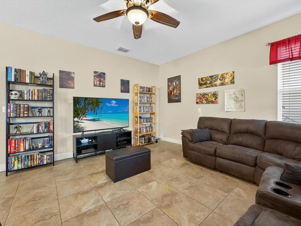 For Sale: $345,000 (3 beds, 2 baths, 2037 Square Feet)