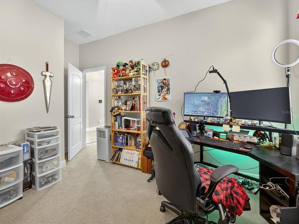 For Sale: $345,000 (3 beds, 2 baths, 2037 Square Feet)