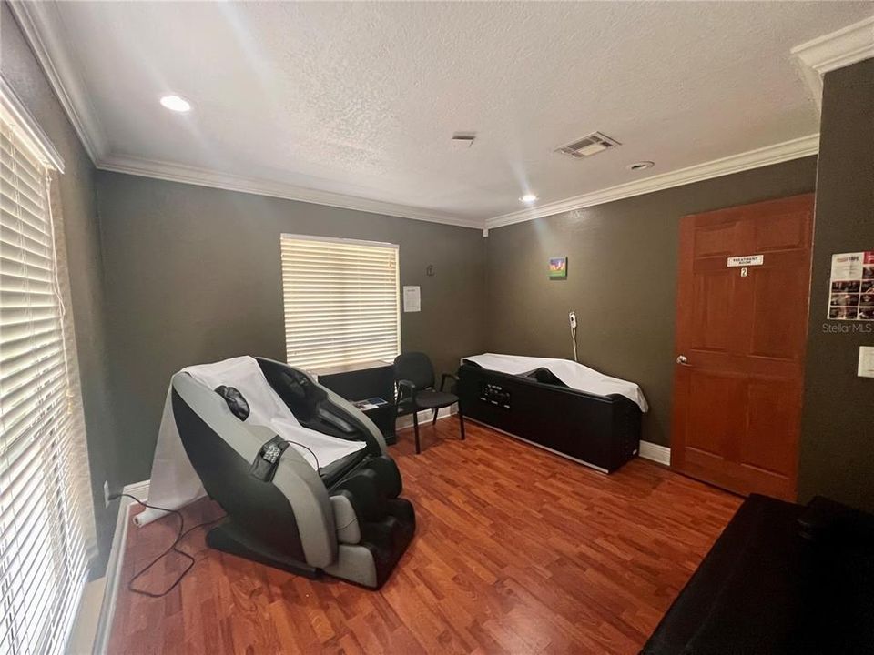 For Sale: $699,000 (0 beds, 0 baths, 4608 Square Feet)