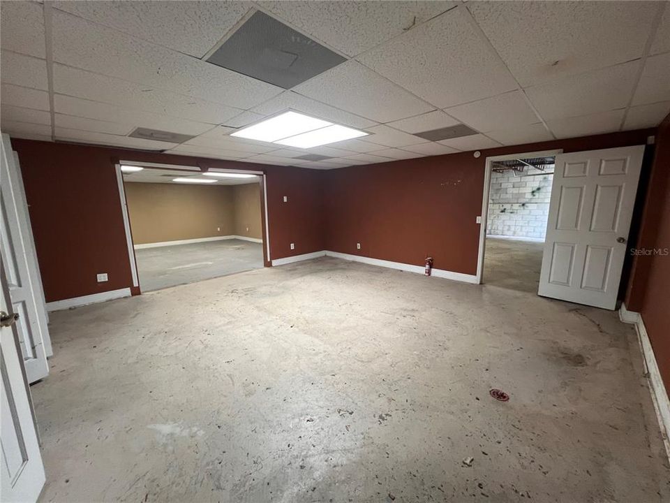 For Sale: $699,000 (0 beds, 0 baths, 4608 Square Feet)