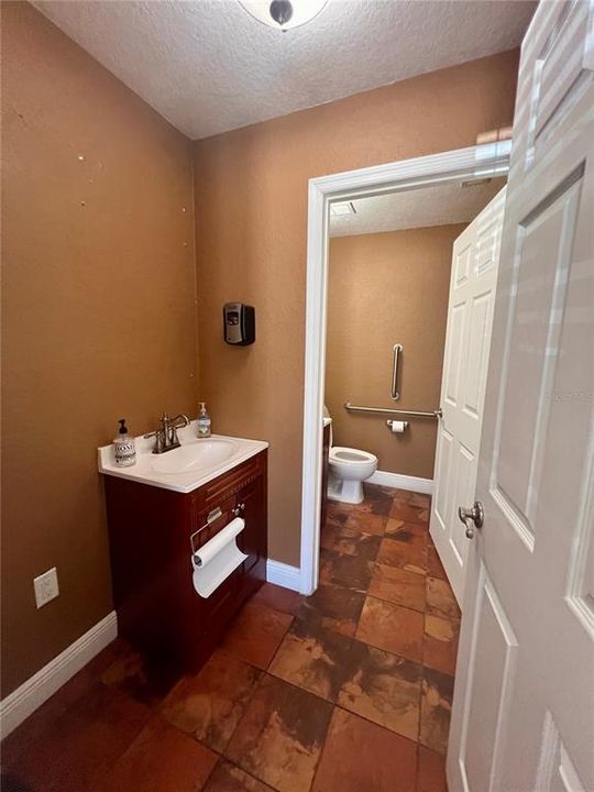 For Sale: $699,000 (0 beds, 0 baths, 4608 Square Feet)