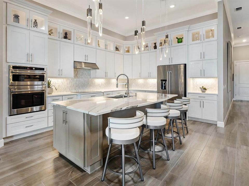 For Sale: $1,595,000 (3 beds, 3 baths, 2852 Square Feet)