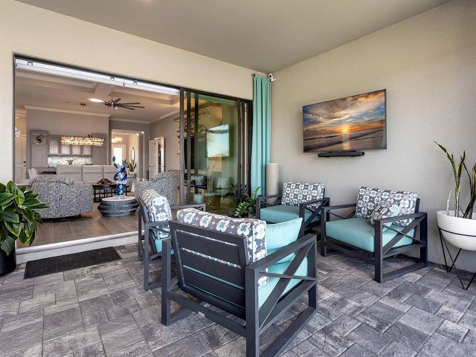 For Sale: $1,595,000 (3 beds, 3 baths, 2852 Square Feet)