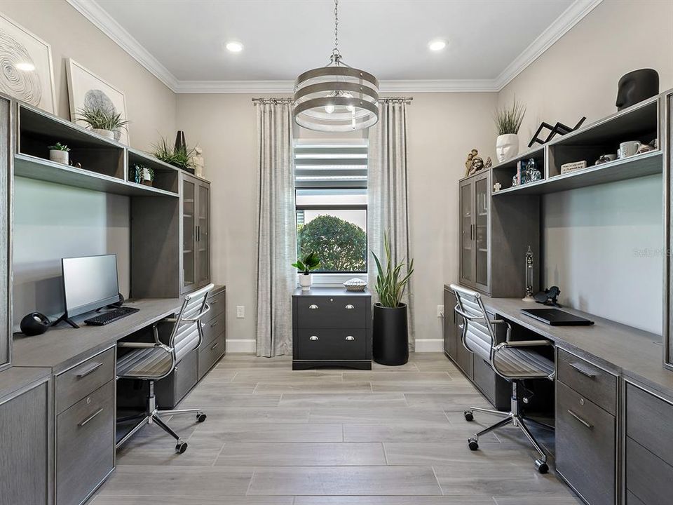 For Sale: $1,595,000 (3 beds, 3 baths, 2852 Square Feet)