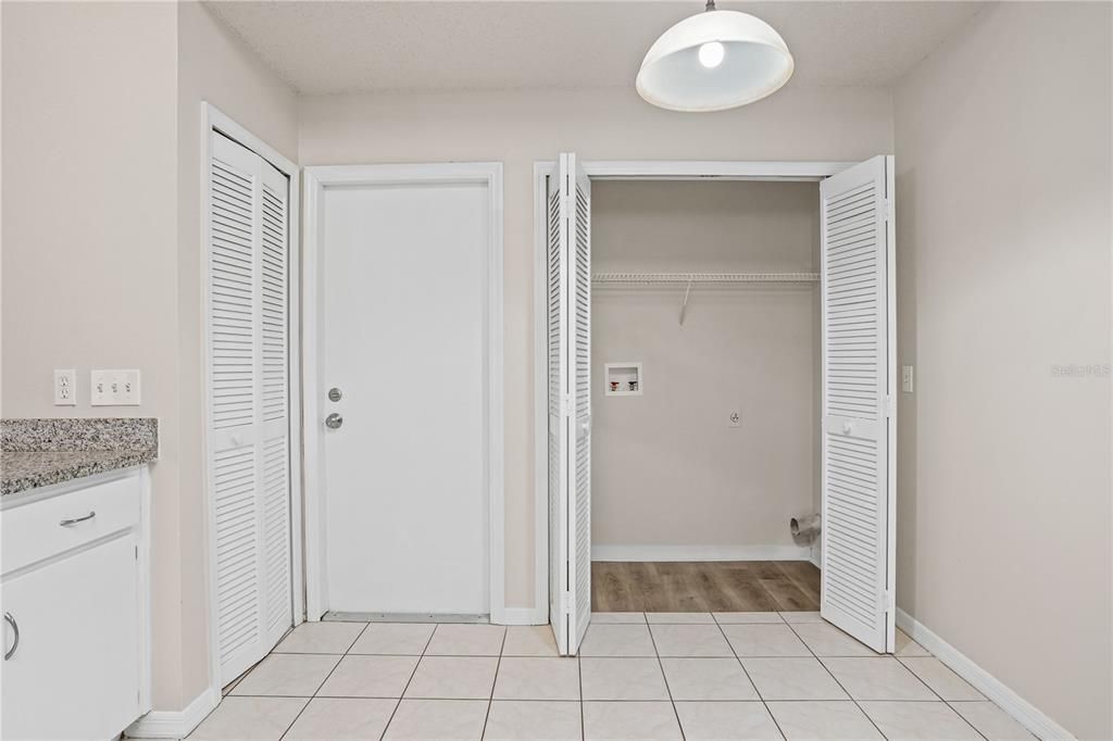 待售: $290,000 (3 贝兹, 2 浴室, 1316 平方英尺)