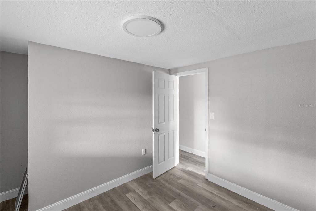 For Sale: $199,900 (3 beds, 2 baths, 960 Square Feet)