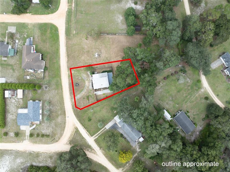 For Sale: $199,900 (3 beds, 2 baths, 960 Square Feet)