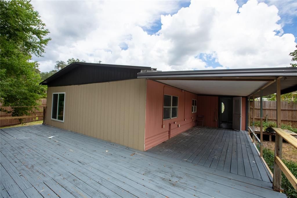 For Sale: $199,900 (3 beds, 2 baths, 960 Square Feet)