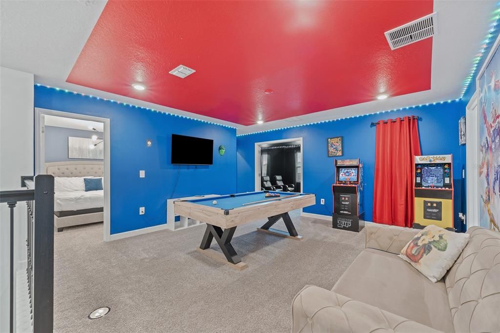 待售: $979,900 (9 贝兹, 5 浴室, 4707 平方英尺)