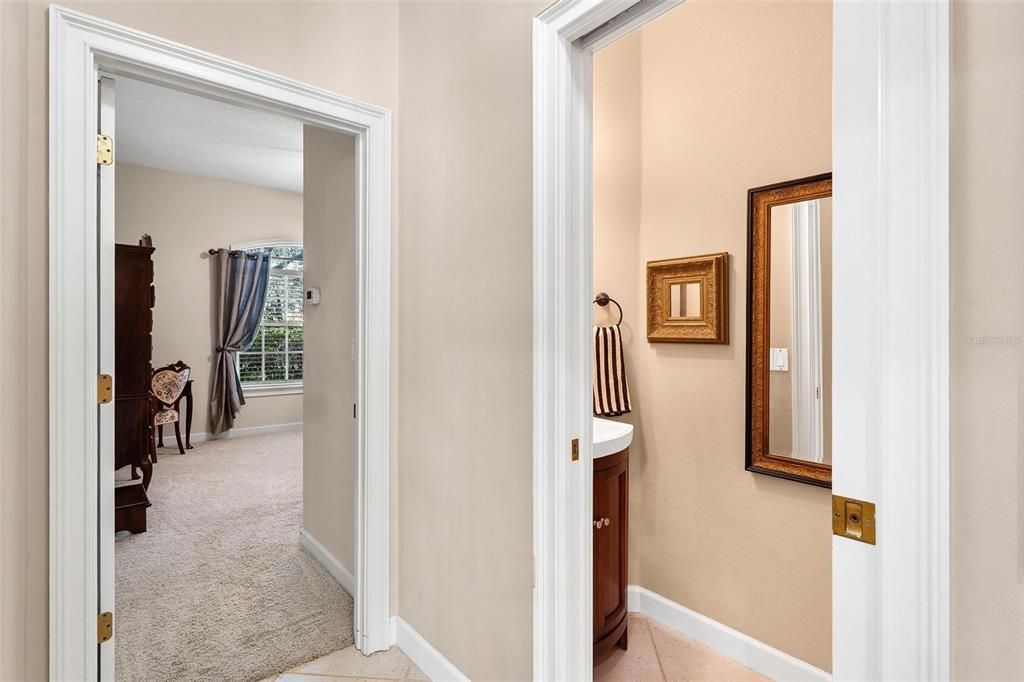 Activo con contrato: $649,000 (3 camas, 2 baños, 3048 Pies cuadrados)