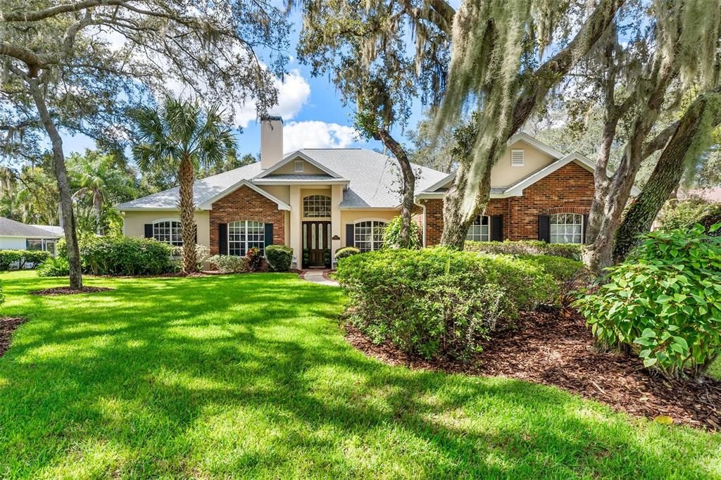 Activo con contrato: $649,000 (3 camas, 2 baños, 3048 Pies cuadrados)