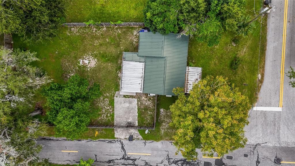 For Sale: $140,000 (1 beds, 1 baths, 640 Square Feet)