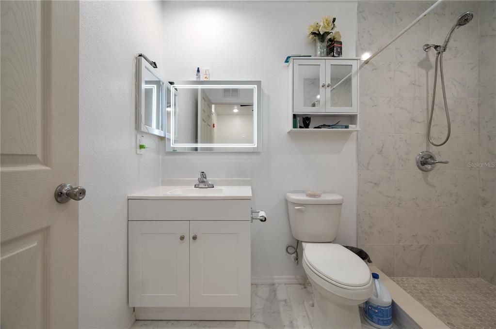 待售: $225,000 (3 贝兹, 2 浴室, 1280 平方英尺)