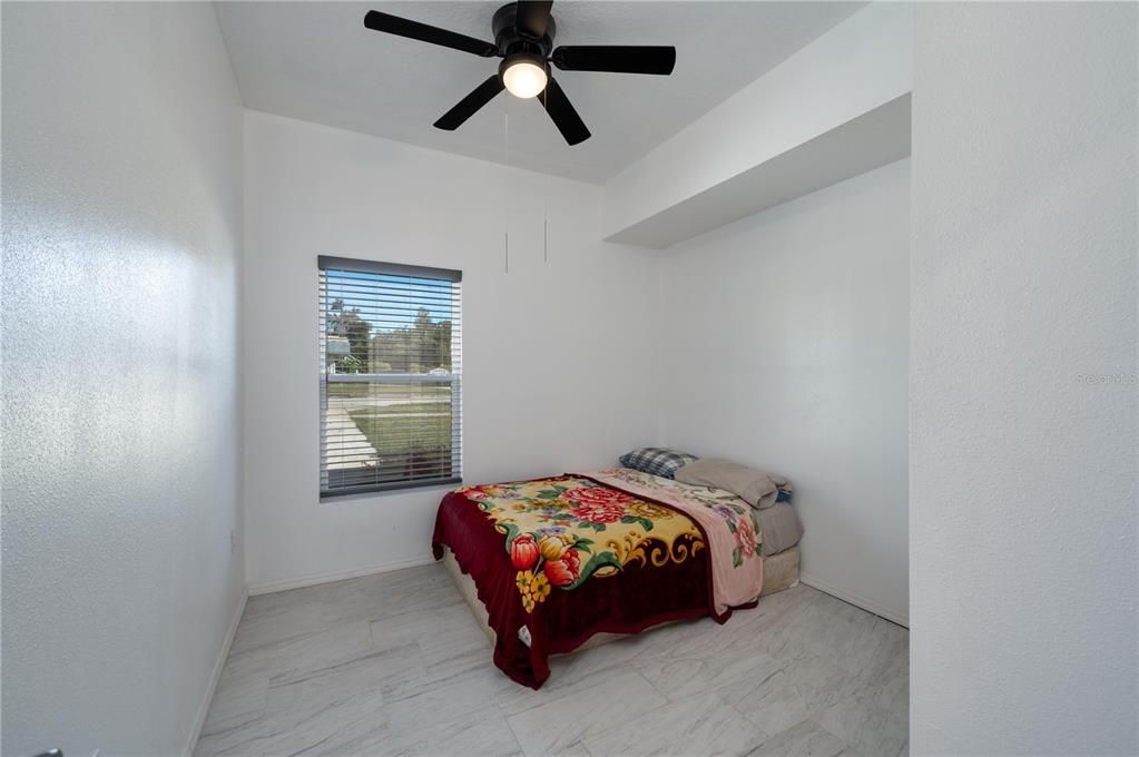 待售: $225,000 (3 贝兹, 2 浴室, 1280 平方英尺)