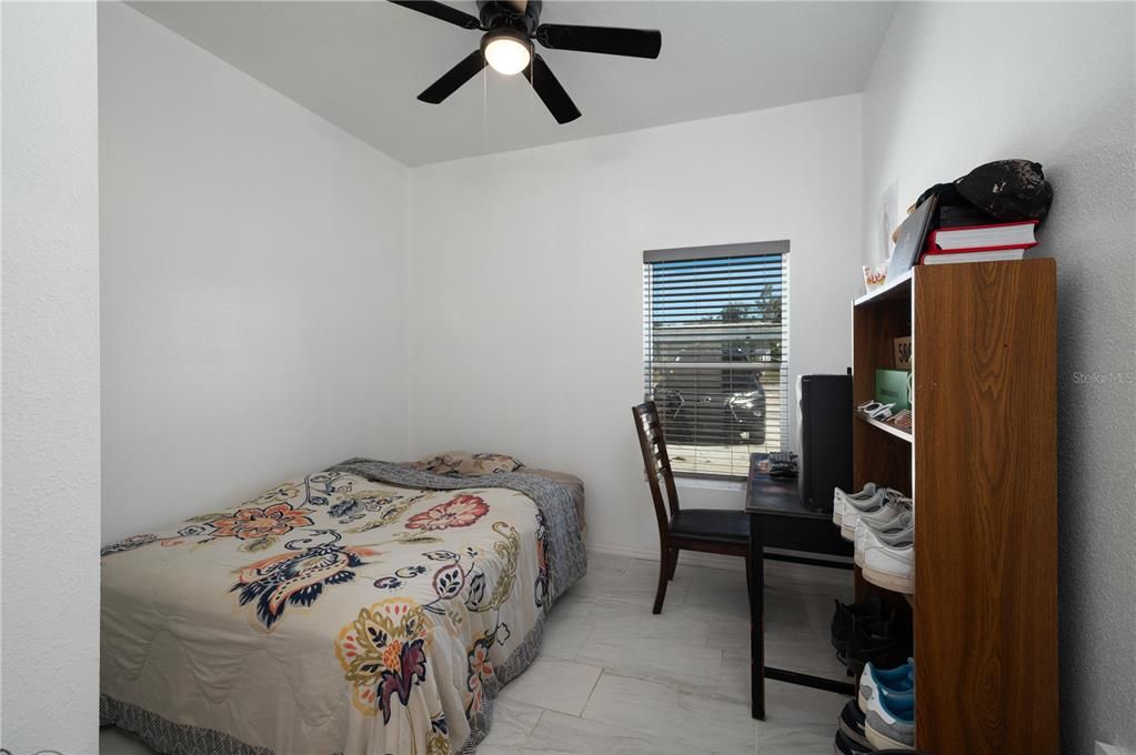 待售: $225,000 (3 贝兹, 2 浴室, 1280 平方英尺)