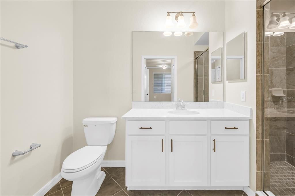 For Sale: $385,000 (2 beds, 2 baths, 1151 Square Feet)