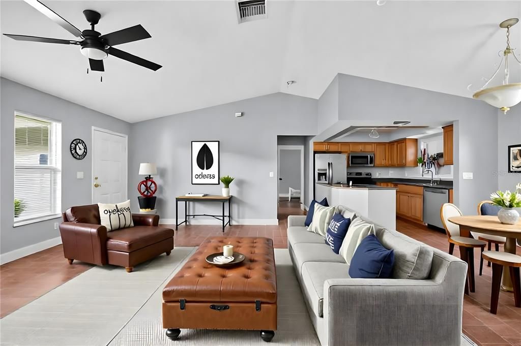 Active With Contract: $267,500 (3 beds, 2 baths, 1207 Square Feet)